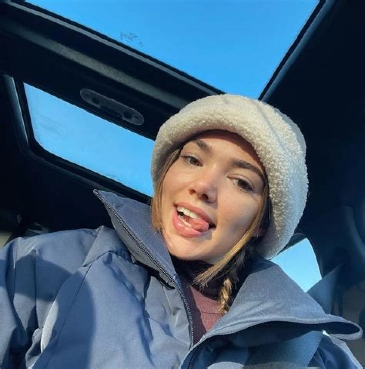 Alisha Newton Pets - Celebrity Pets