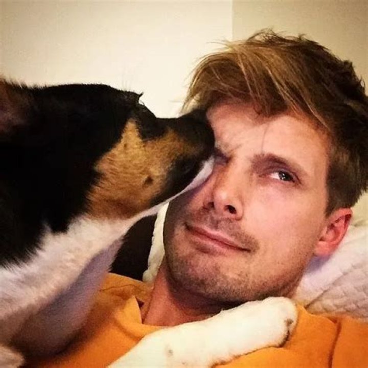 Bradley James Pets - Celebrity Pets