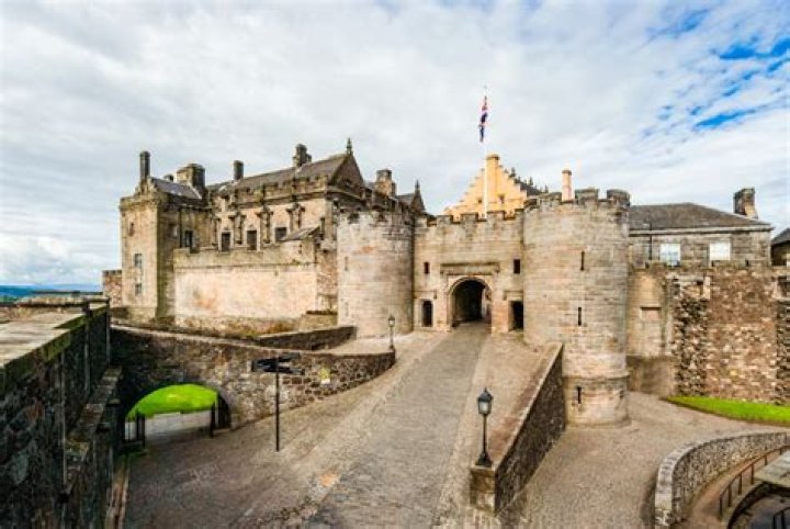 9 Beautiful Castles in Glasgow