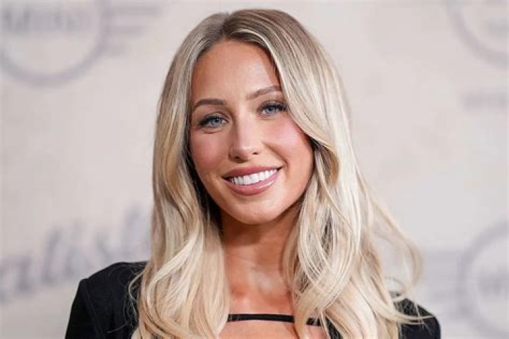 'Crazy' Alix Earle and her mom are 'same person' with similar 'red flags'