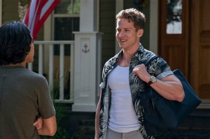 Glamorous star Graham Parkhurst age, height, Instagram, more