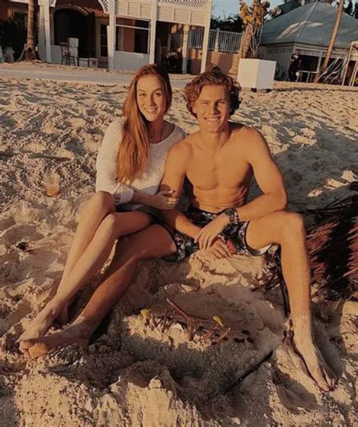 Madison Lintz Wiki: Boyfriend, Dating, Family, Height