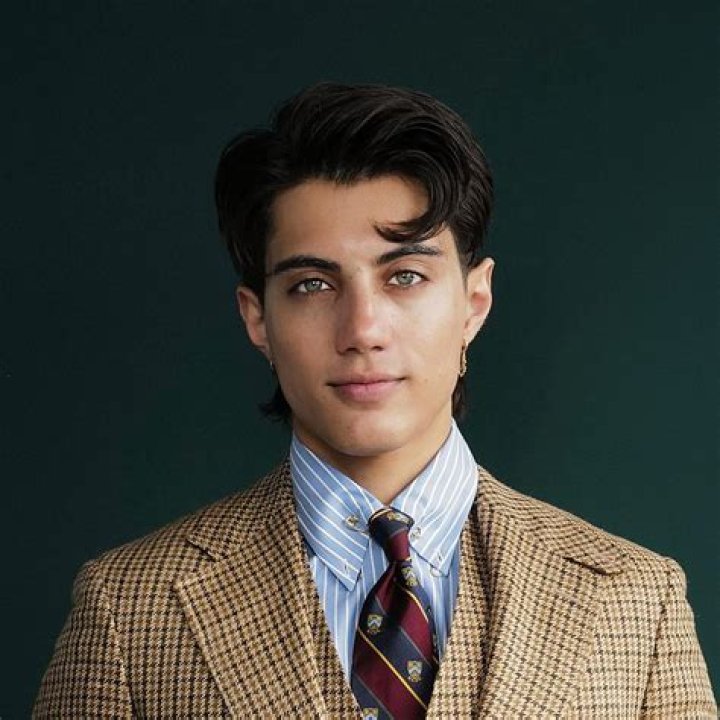 Nic Kaufmann Ethnicity, Parents, Sexual Assault, Gay, Net Worth