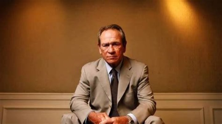 Tommy Lee Jones Pets - Celebrity Pets